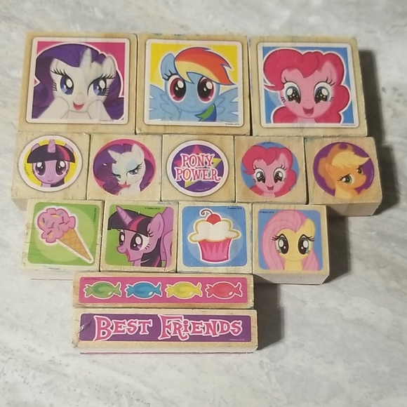 My Little Pony Wood Stamp Lot - Picture 1 of 6